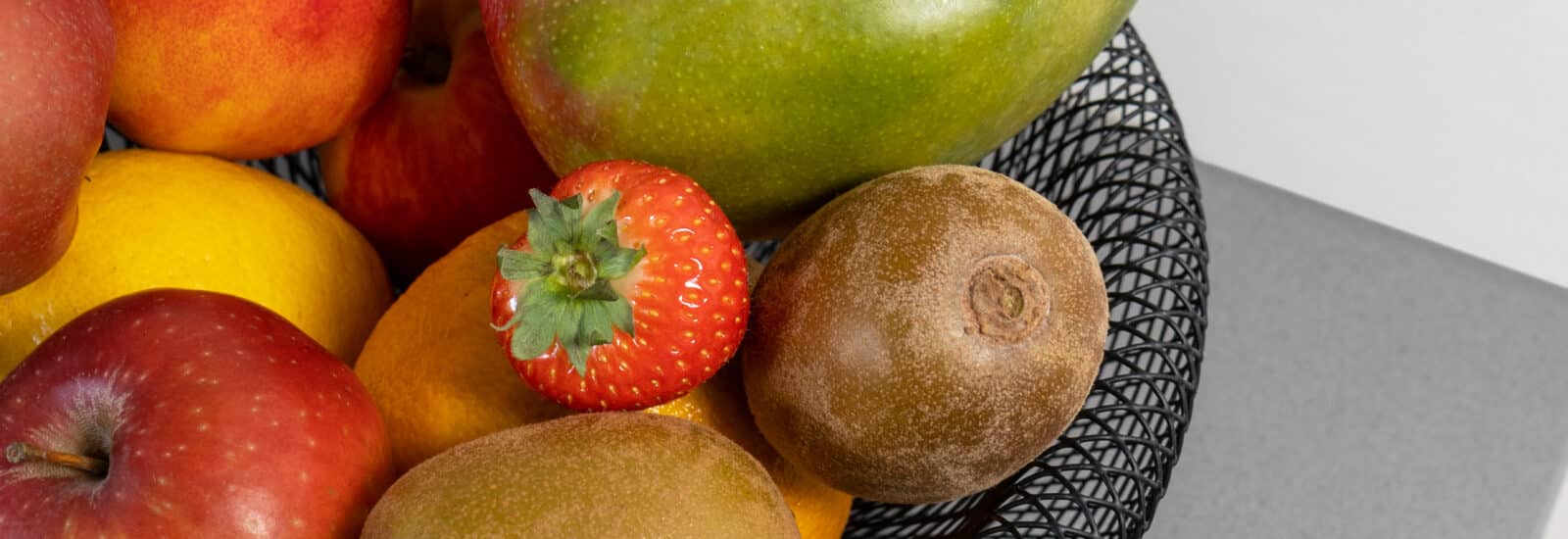 Fruitschaal metaal en hout