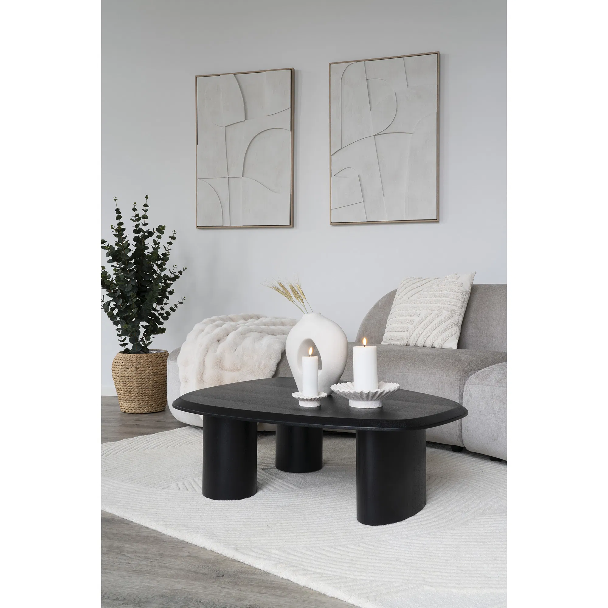 cementen kandelaars, set van twee cementen kandelaars, kandelaars, kaarsenhouders, woonaccessoires, witte kandelaars, kandelaars wit,