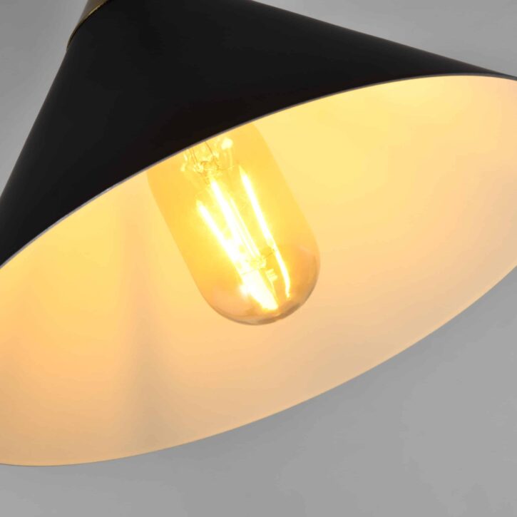 Retro kegelvorm lampen in het zwart