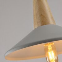 Grijze lamp met een diameter van 35 cm