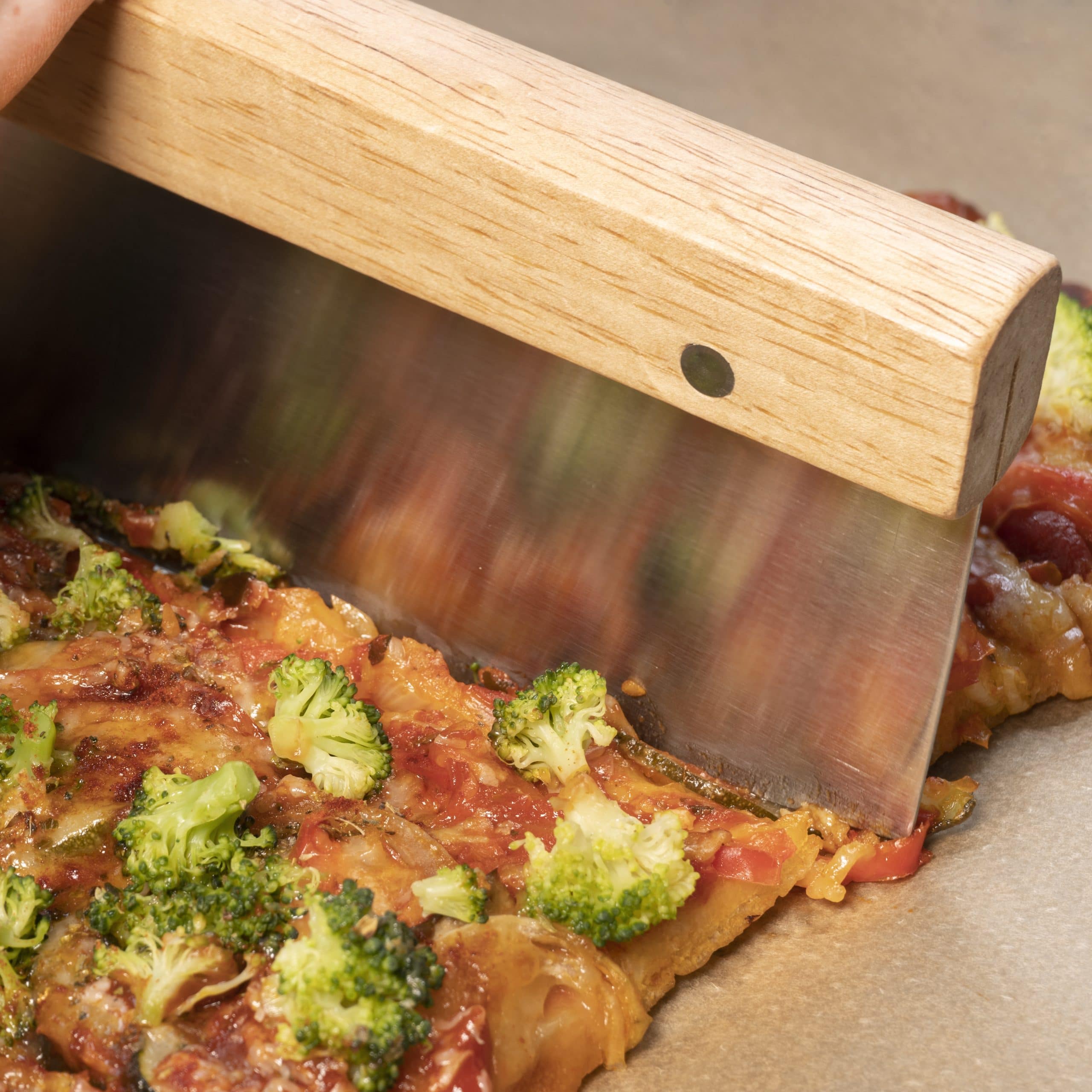 pizzasnijder houten handvat