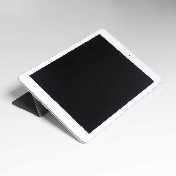 Tabletstandaard voor het kijken van films en video's